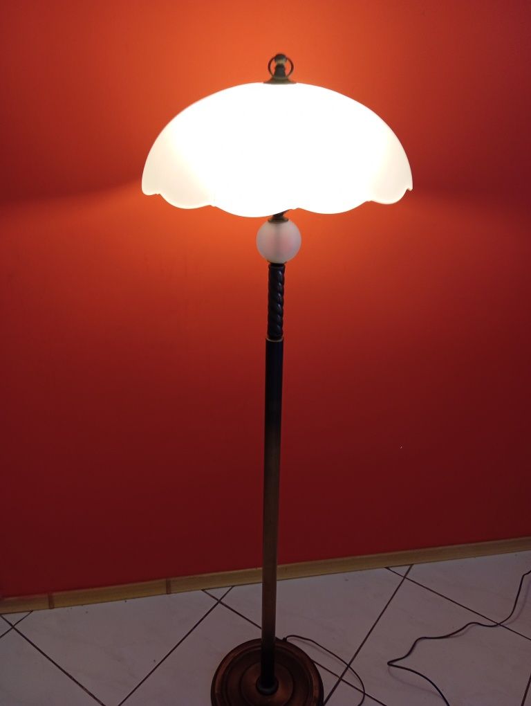 Świetna Lampa podłogowa jupiter