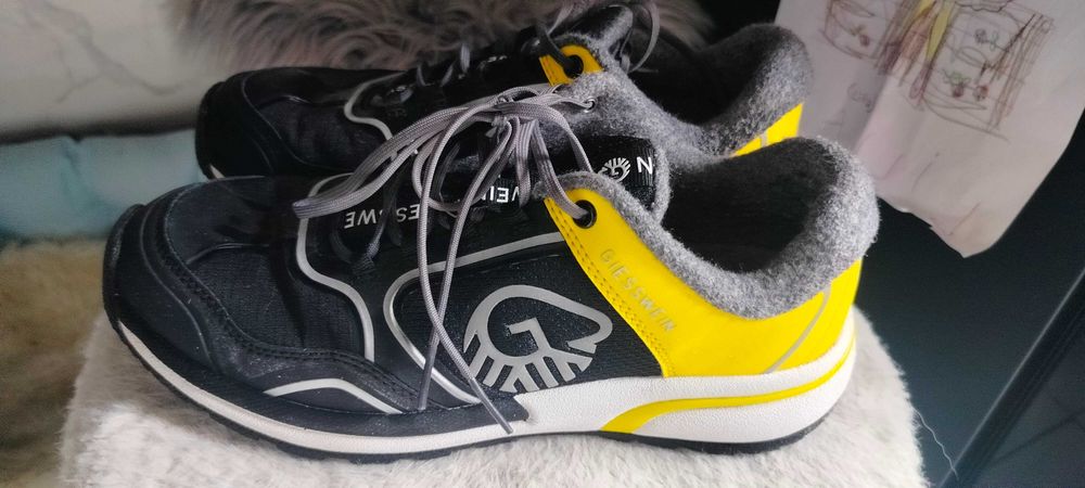 Wool Cross X Giesswein buty sportowe