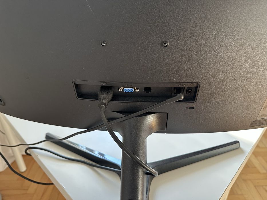 Samsung monitor led 27" c27r500fhr