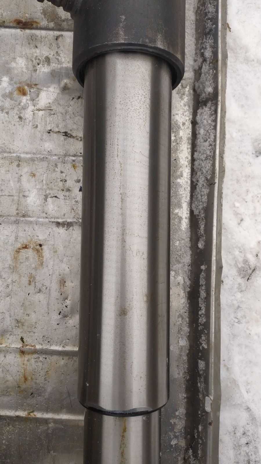 Гідроциліндр Новий 3-х штоковий хід 1.25 метра Маз під гойдалку качелю