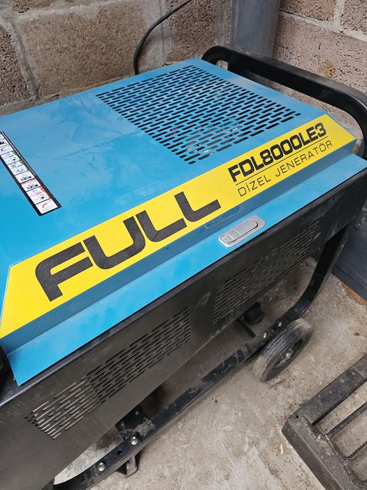 Генератор дизельний Full FDL8000LE3 трифазний 220V 50Hz 7.5LE3 Dizel