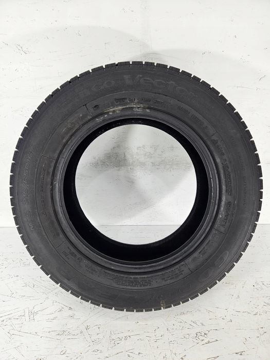 Opona Goodyear Cargo Vector 2 215/65r16C 109/107T