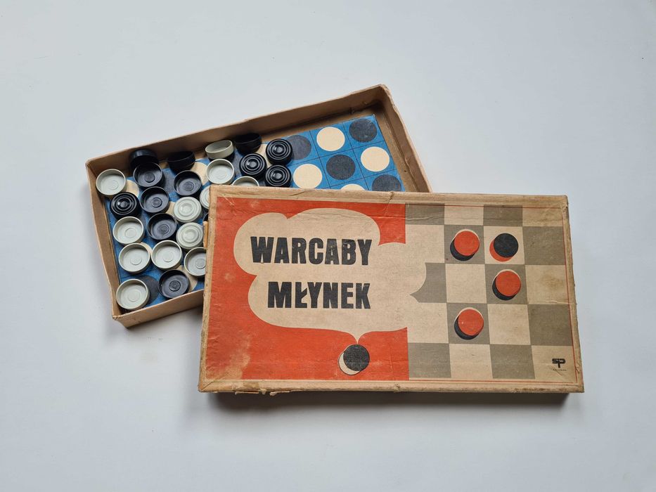 Warcaby Młynek – planszowa podróż w czasie! zabawka z PRL-u