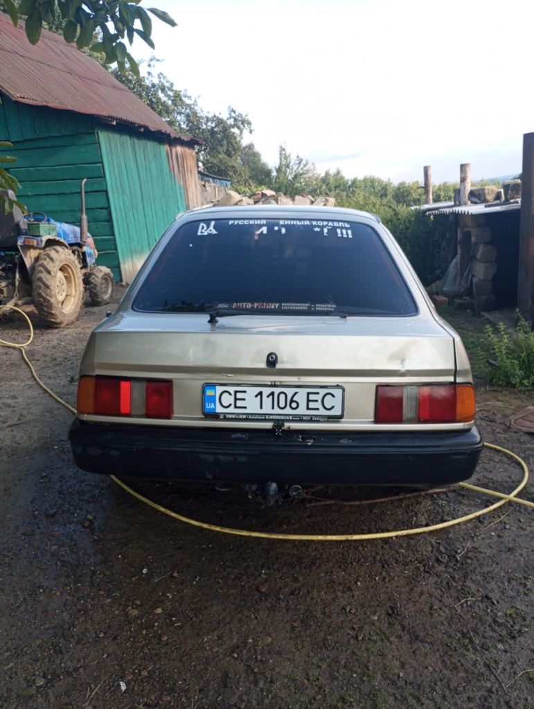 Ford siera 1983 подам
