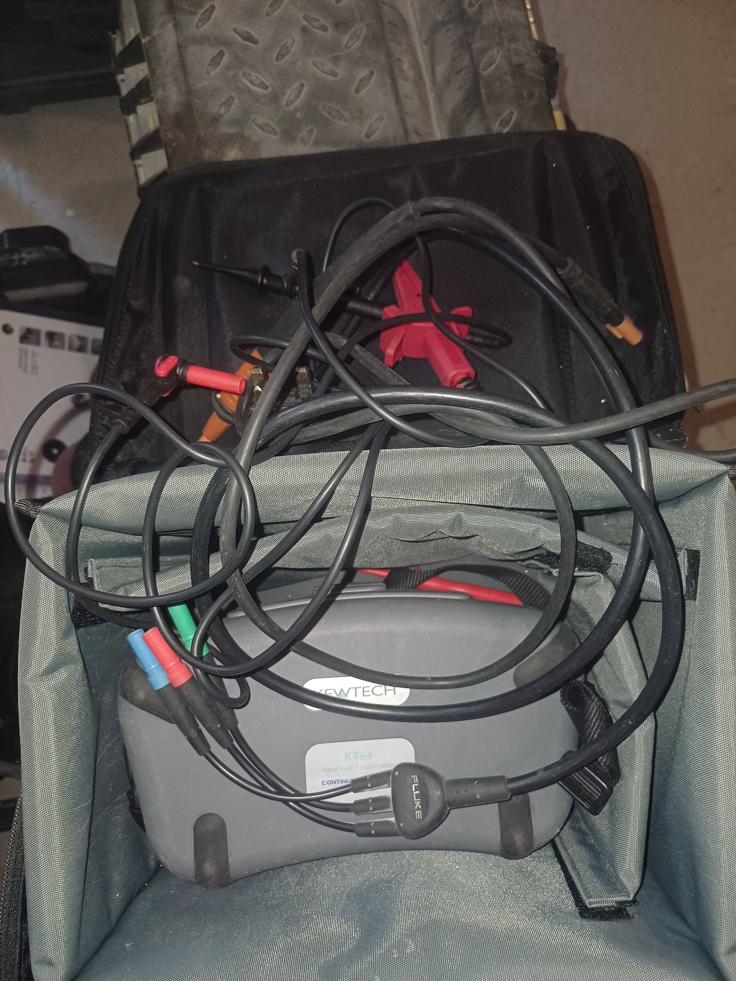 Kewtech KT64 wielofunkcyjny tester