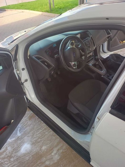 Ford Focus MK3 1.6 TDCi 95KM | 2011 | Hatchback | Biały | 208 tys. km