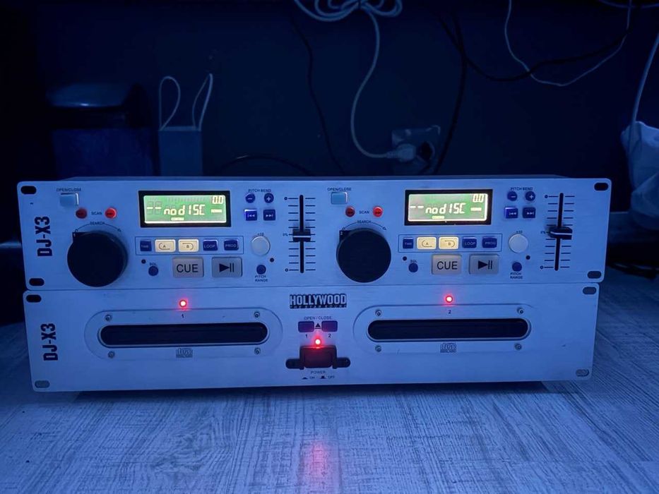Odtwarzacz CD Hollywood DJ-X3