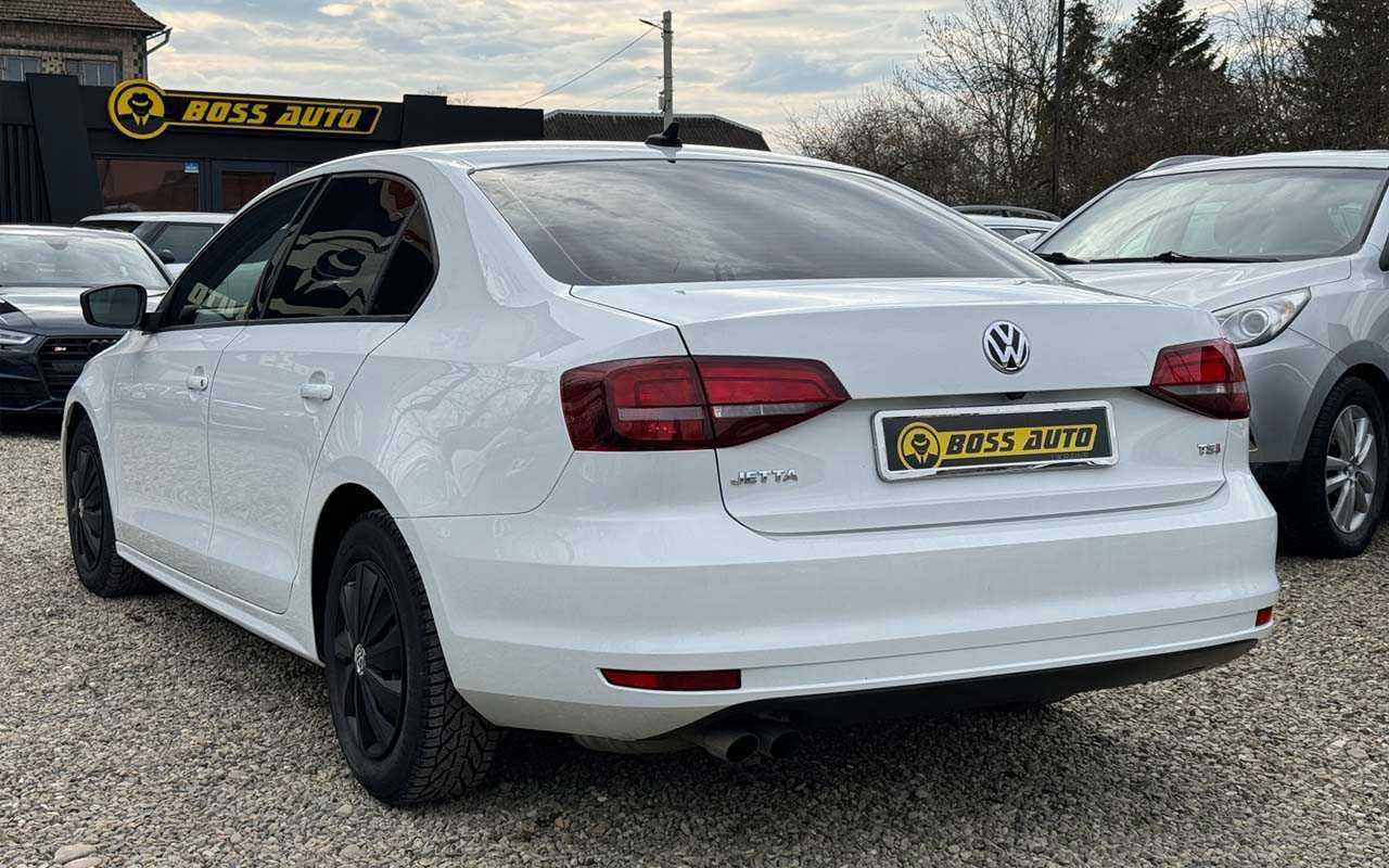 Volkswagen Jetta 2015