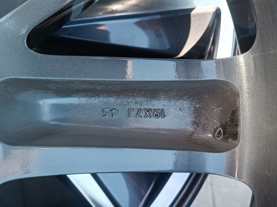 Felgi aluminiowe 5x114.3 ET45 19" Mazda