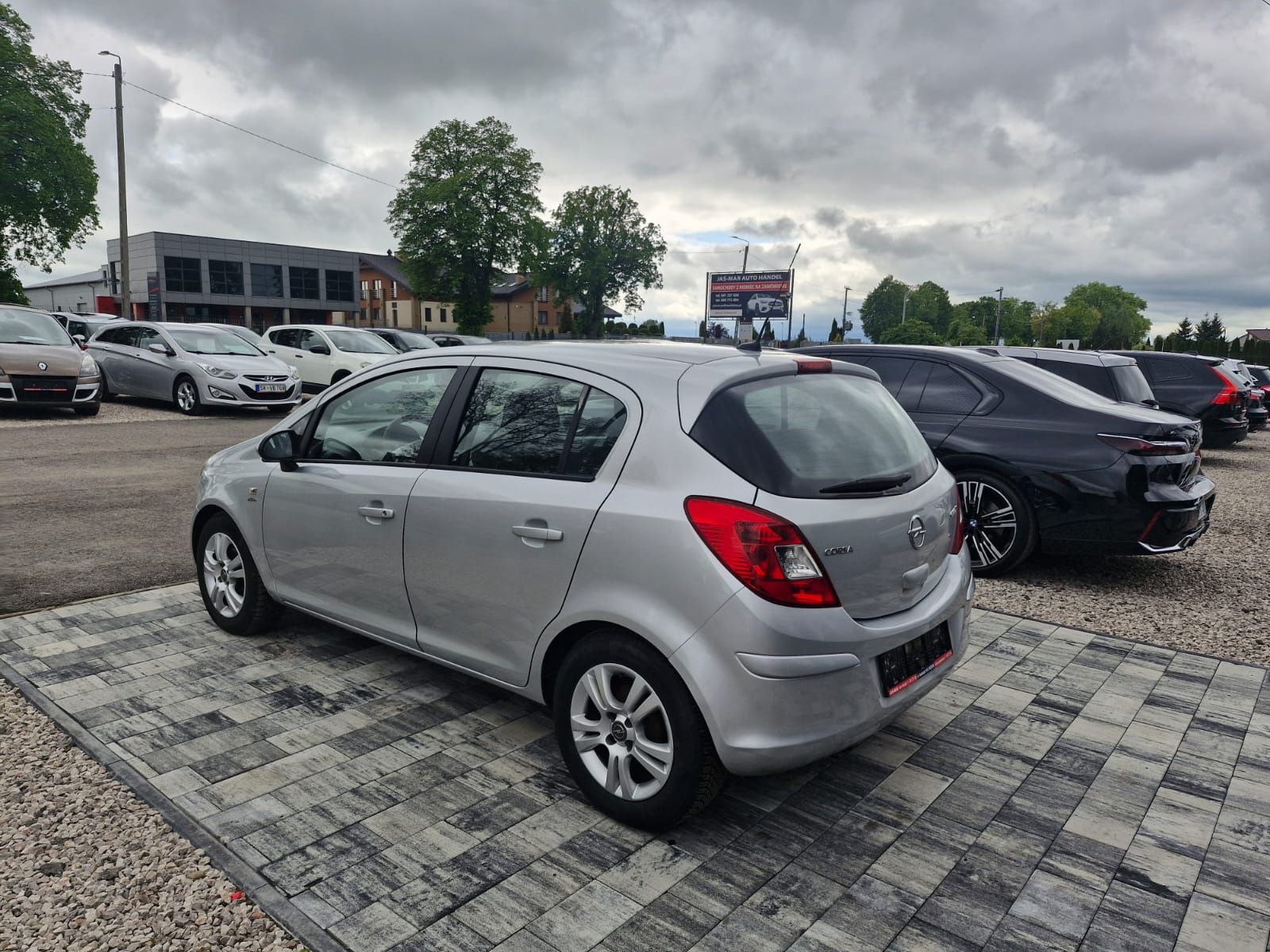 Opel Corsa 1.3 CDTI 95 ppps nawigacja klima alufelgi Bdb stan Zaprasza