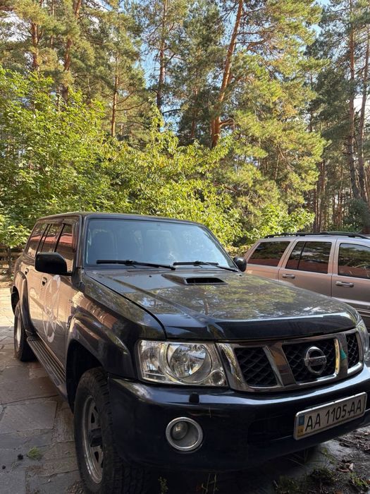 Nisan  Patrol  2006 рік один власник