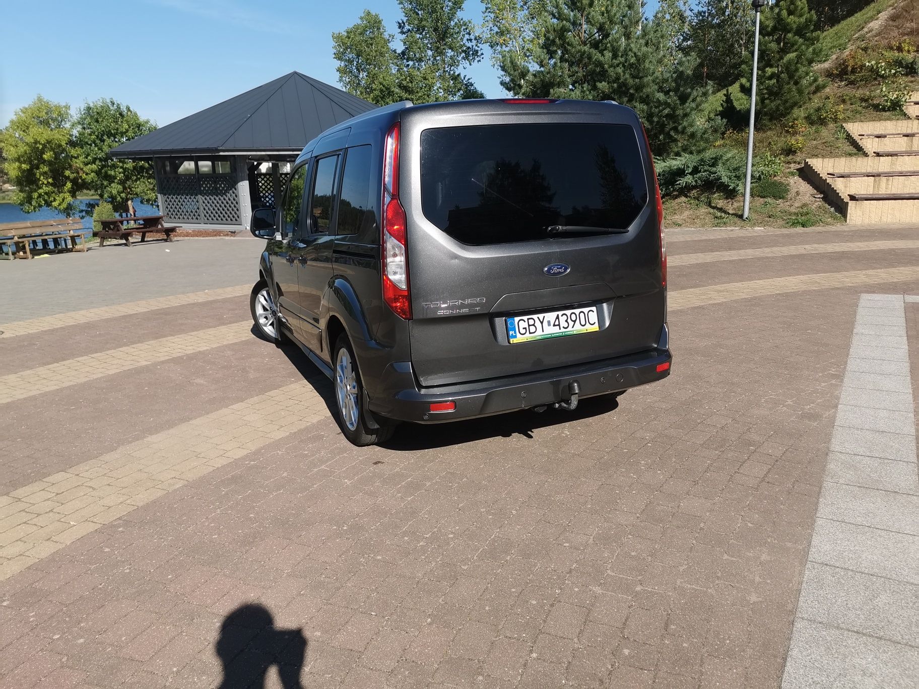 Ford Turneo Connect 1.5 TDCI TITANIUM