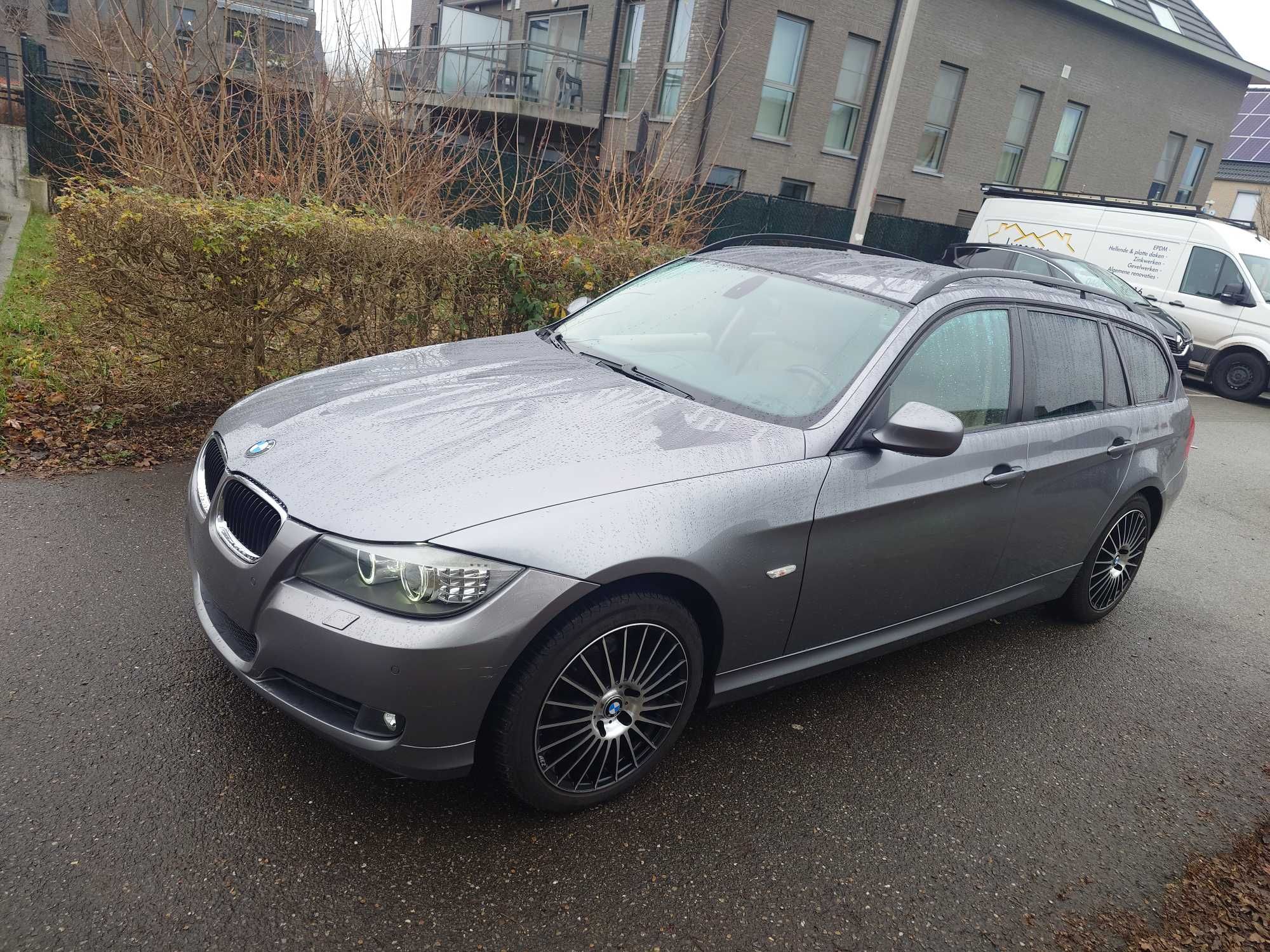 Bmw 318d E91 2009rok