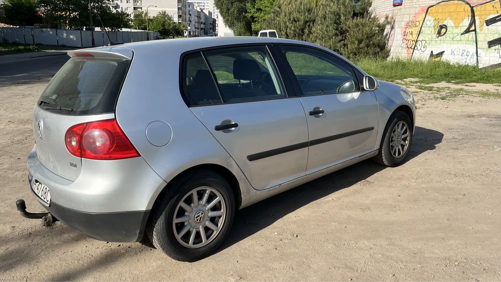 Sprzedam Volkswagen Golf 5 2005r 1.9TDI