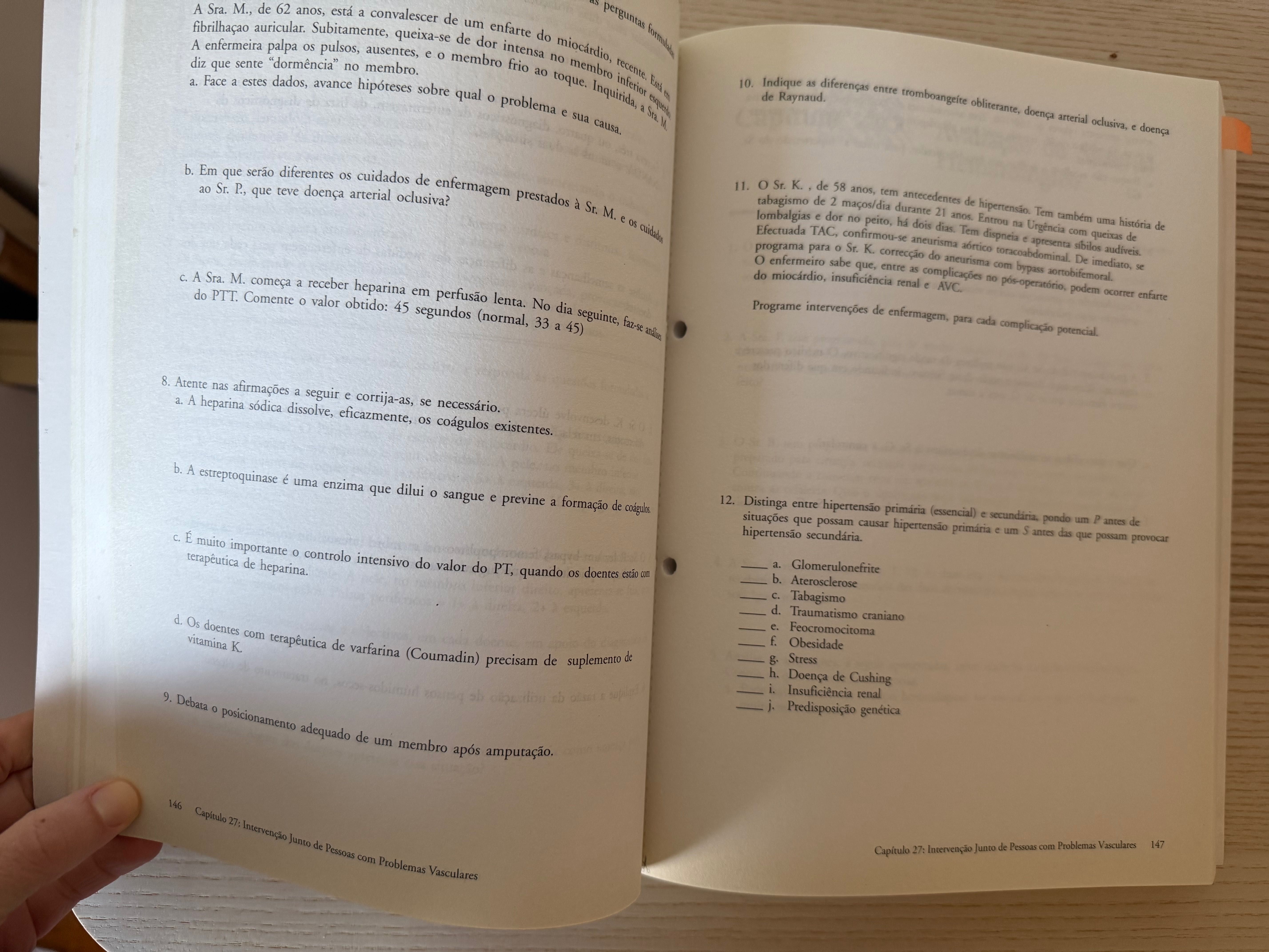 Enfermagem Médico- Cirúrgica : conceitos e prática clínica