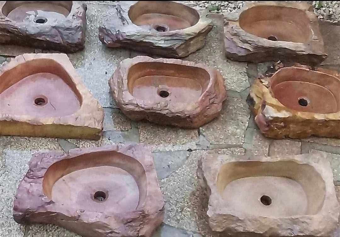 Lavatórios rústicos