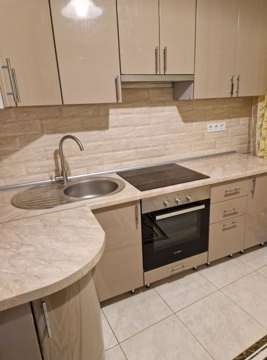 Сдам 1к квартиру Аркадия Каманина