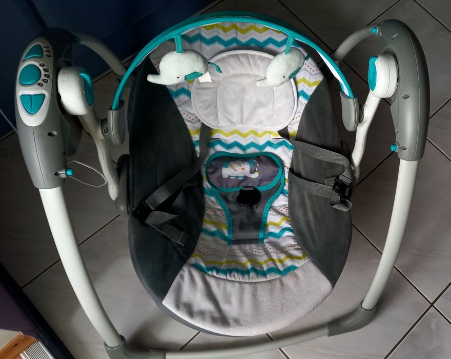 Шезлонг-гойдалка для немовлят