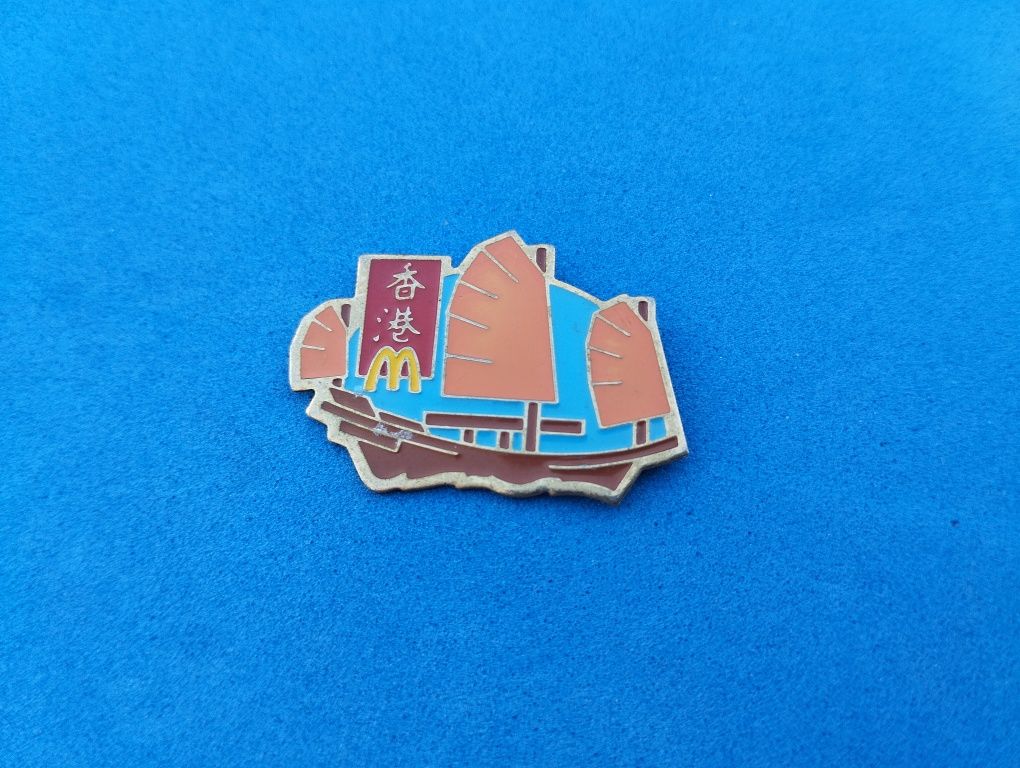 Pins McDonald's 06