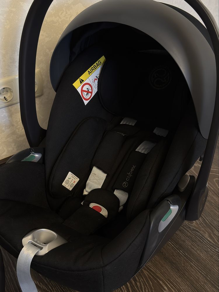 Автокрісло Cybex
