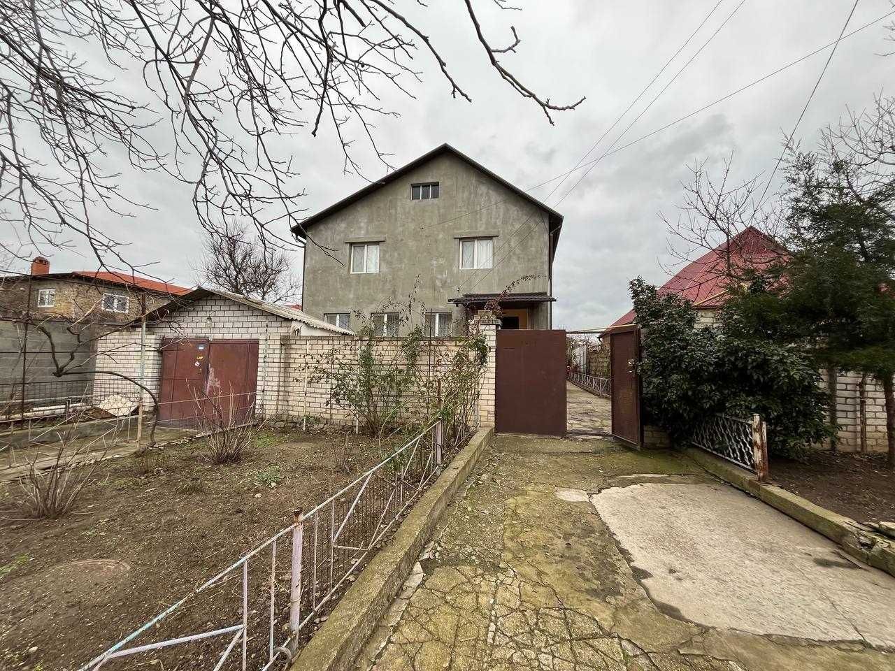 Продам добротный 2-х этажный дом вблизи реки и сосновой рощи