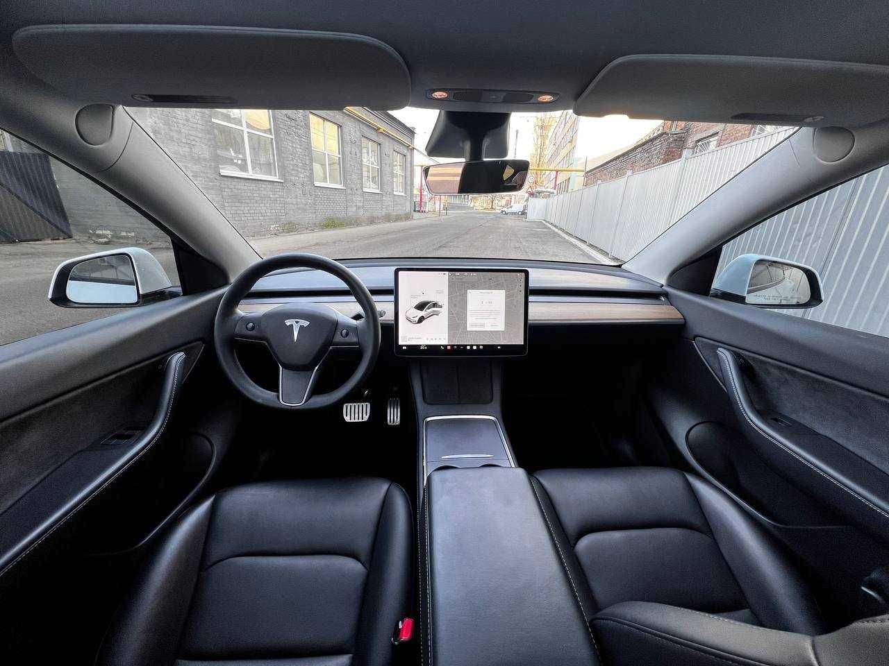 Продам Tesla Model Y 2021