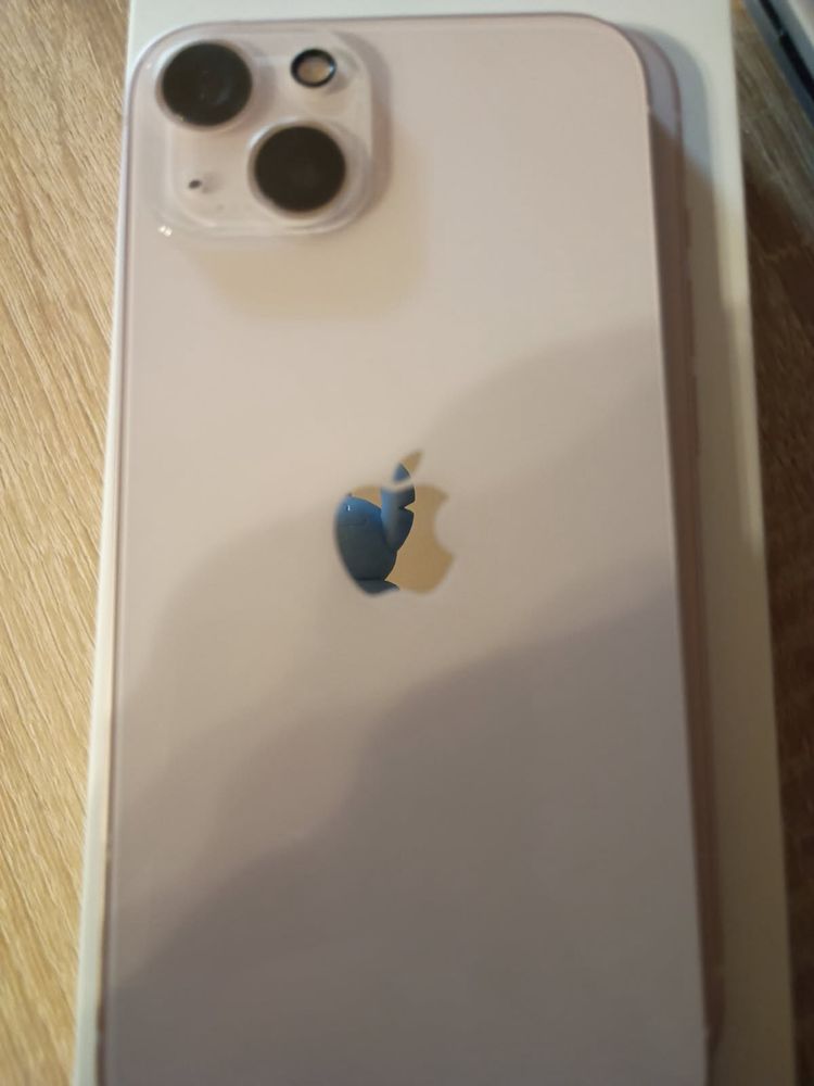 Iphone 13 dobrym stanie