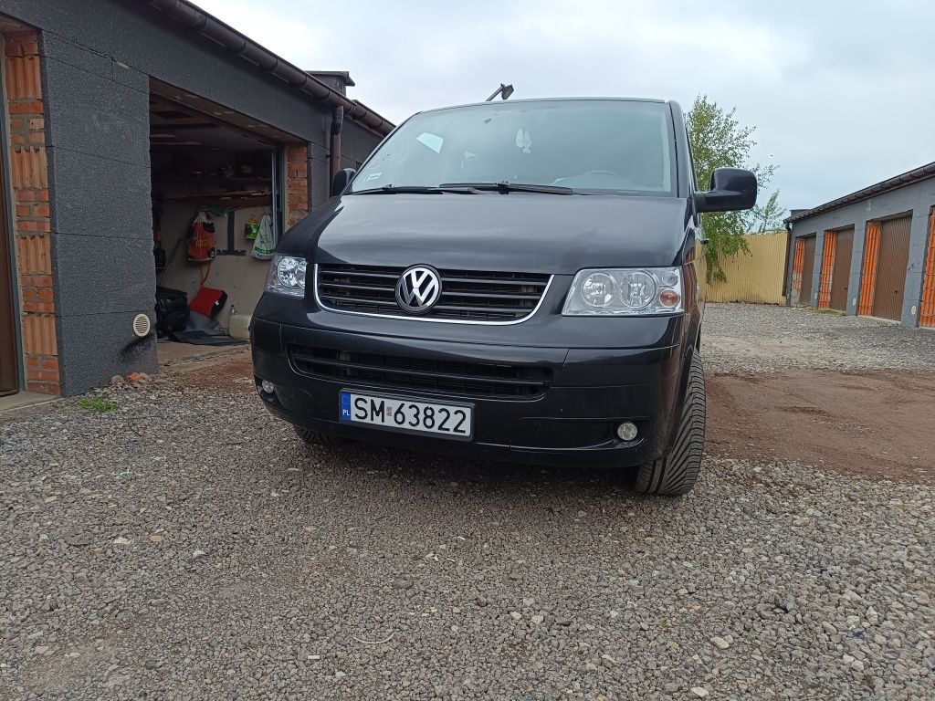 VW Carawelle 2.5 TDI 9 osobowy