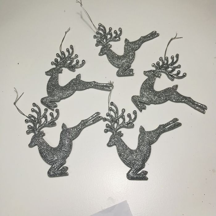 5 renas de enfeite natal prateadas
