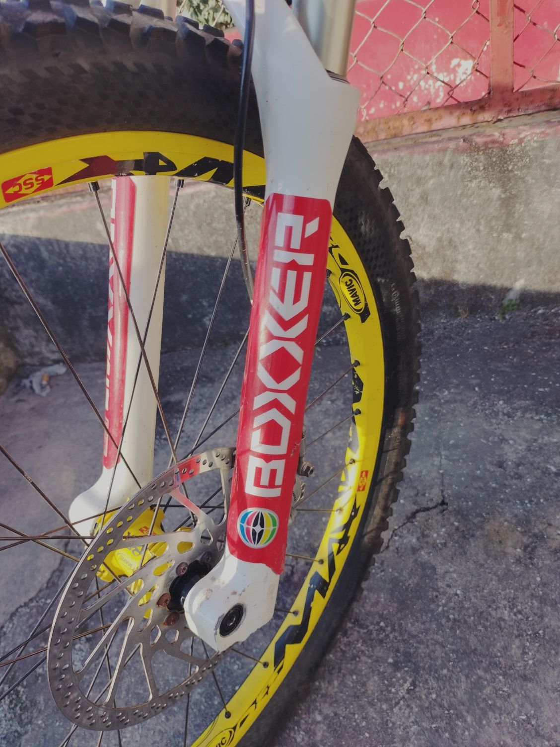 Mountain cycle 9.5 Única, ler descrição