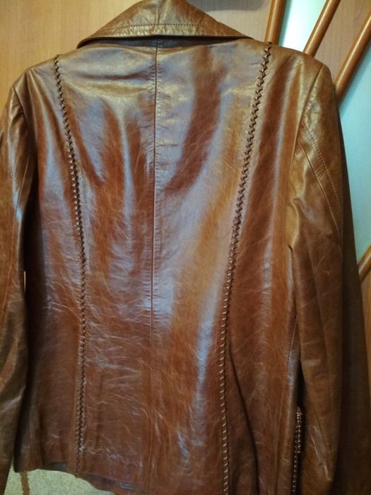 Пиджак из натуральной кожи женский!!