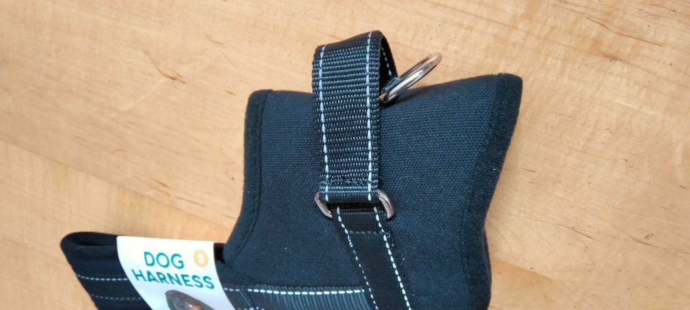 Szelki dla psa [średniego] r.M ,z metki 60-75cm w klatce.