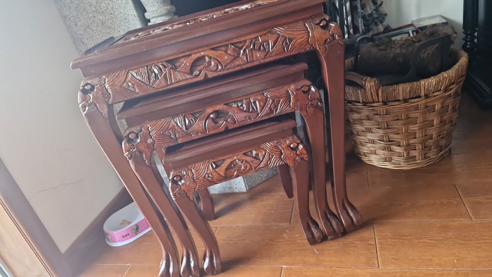 Mesinhas mãe  canfora restauradas maciças