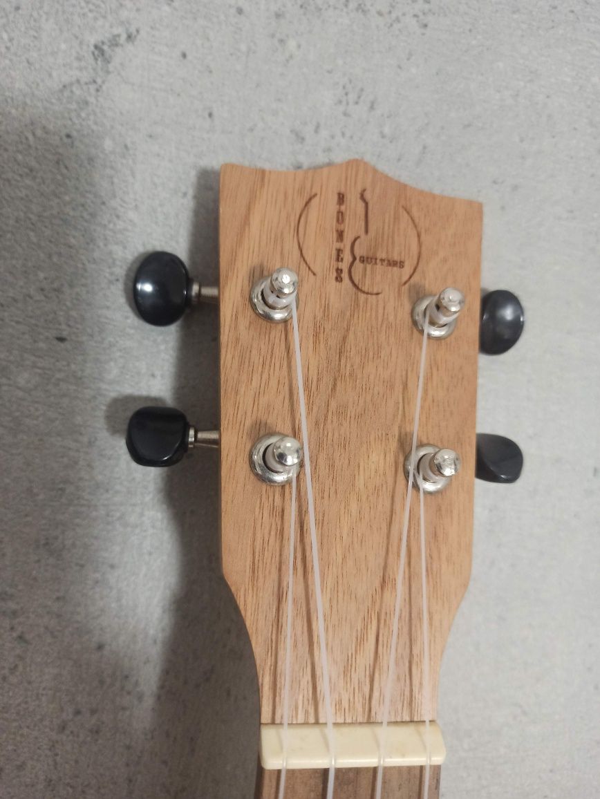 Ukulele concerto bones