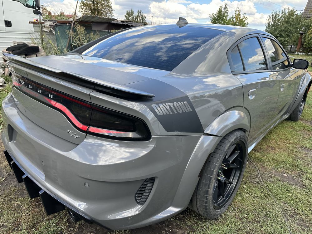 Dodge charger v8 5.7hemi 2018
