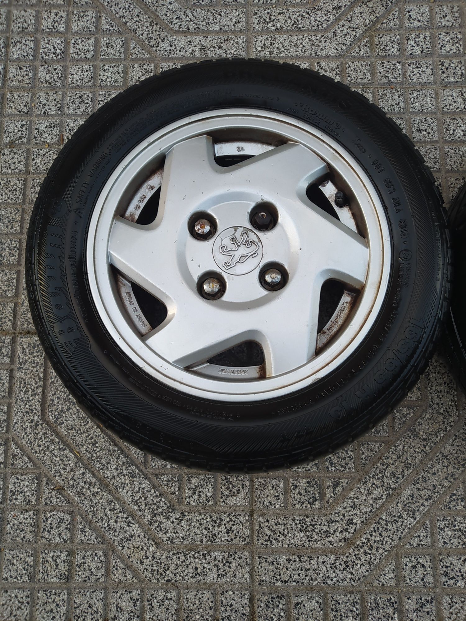 4 Jantes especiais número 13 para Peugeot 106 com os 4 peneus