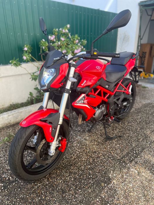 Benelli BN 125 - Excelente estado