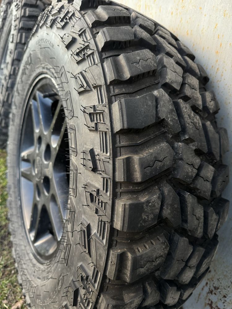 Колеса для бездоріжжя на Jeep Grand Cherokee