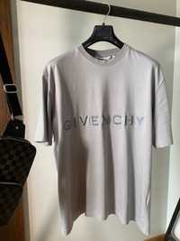 Givenchy T-shirt | L/XL