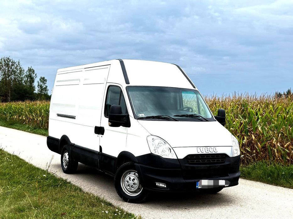 Iveco daily 35s14 2.3d l3h2 Niski Przebieg