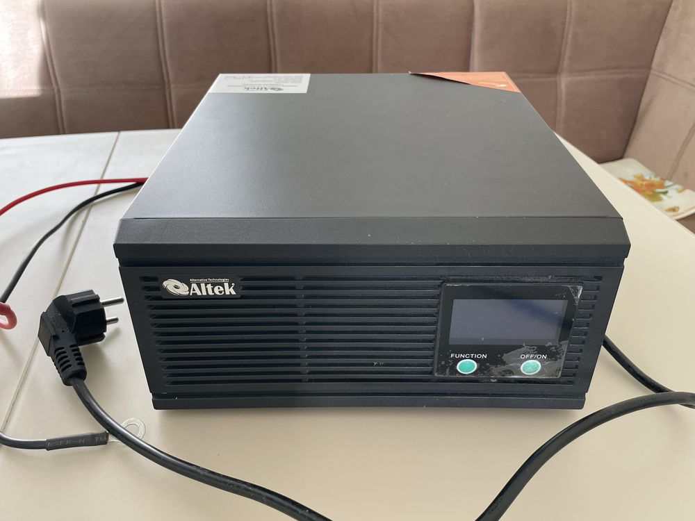 Інвертор з чистою синусоїдою Altek ASK12-400VA 320 Вт перетвор напруги