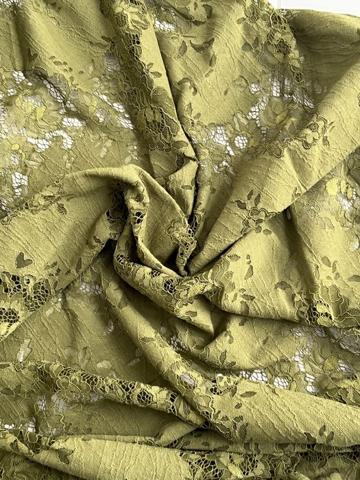 Zielona koronka (65% bawełna, 35% nylon) 3m - 12 zł/m