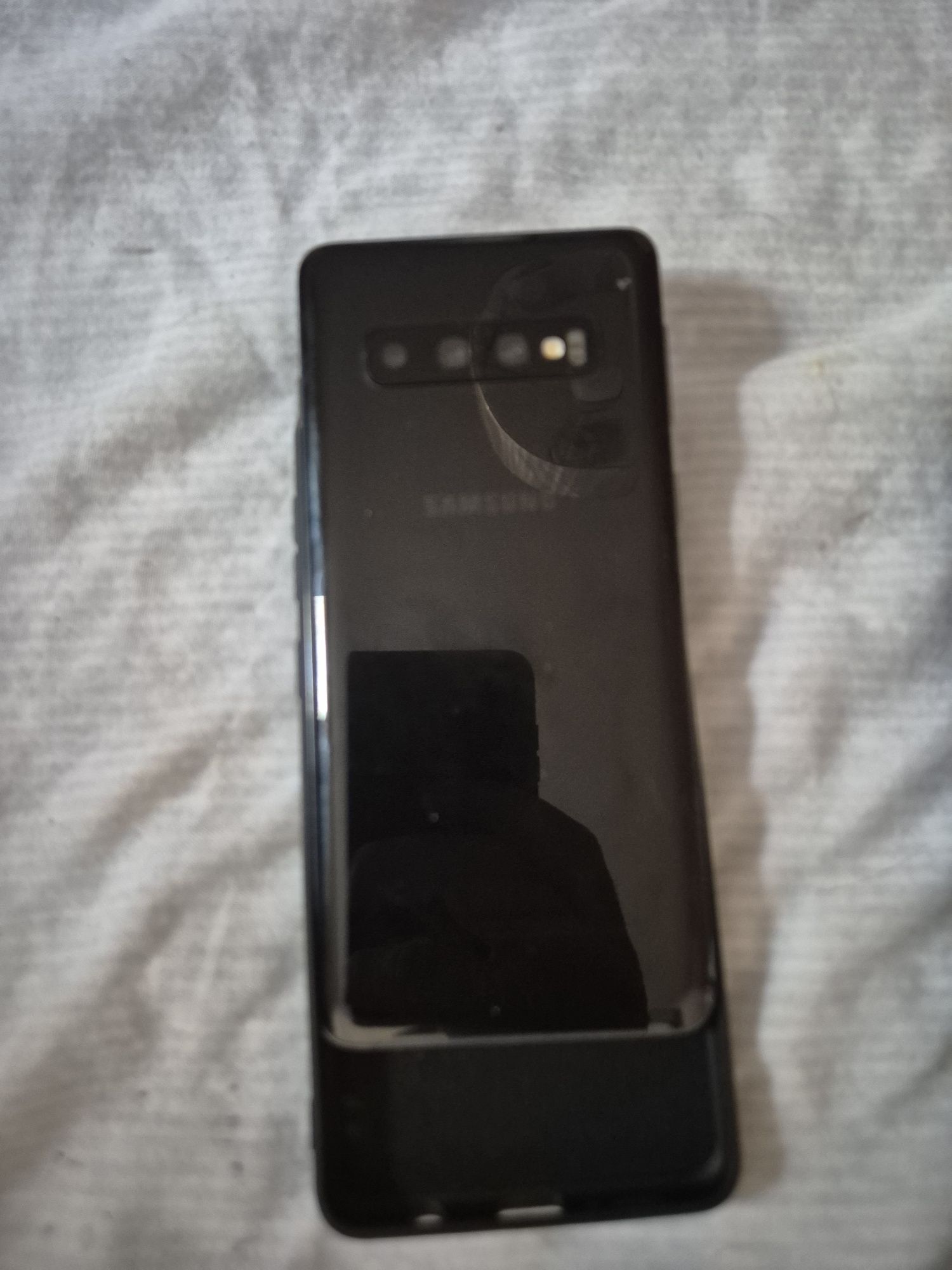 Tenho este samsug s10 para venda