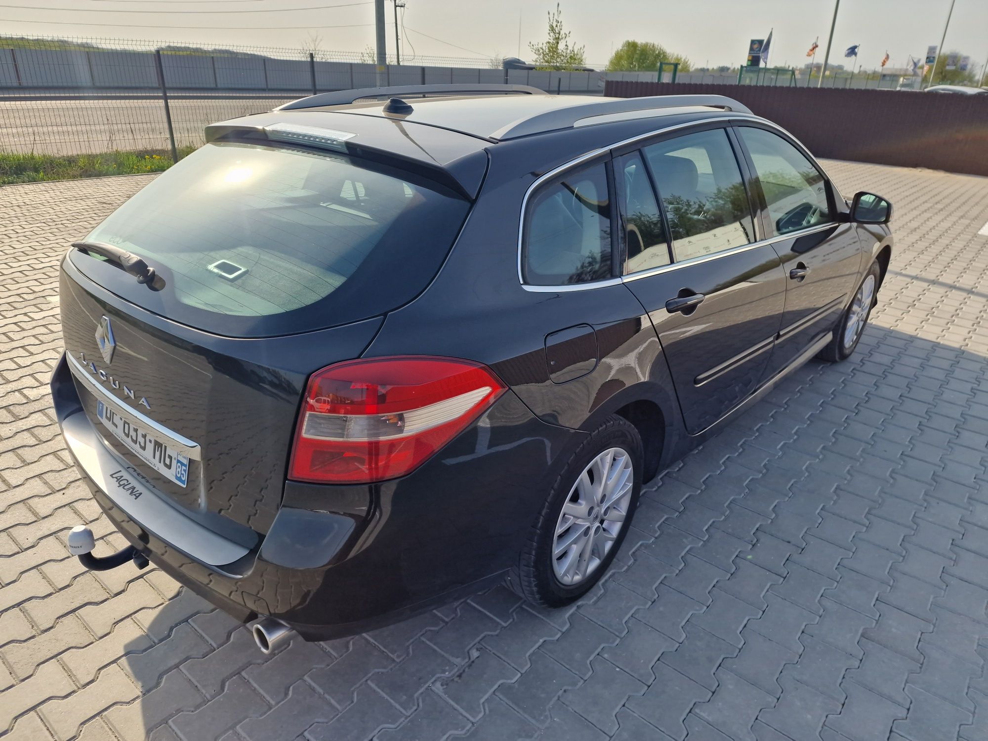 Renault Laguna lll 2013 r-link automatic