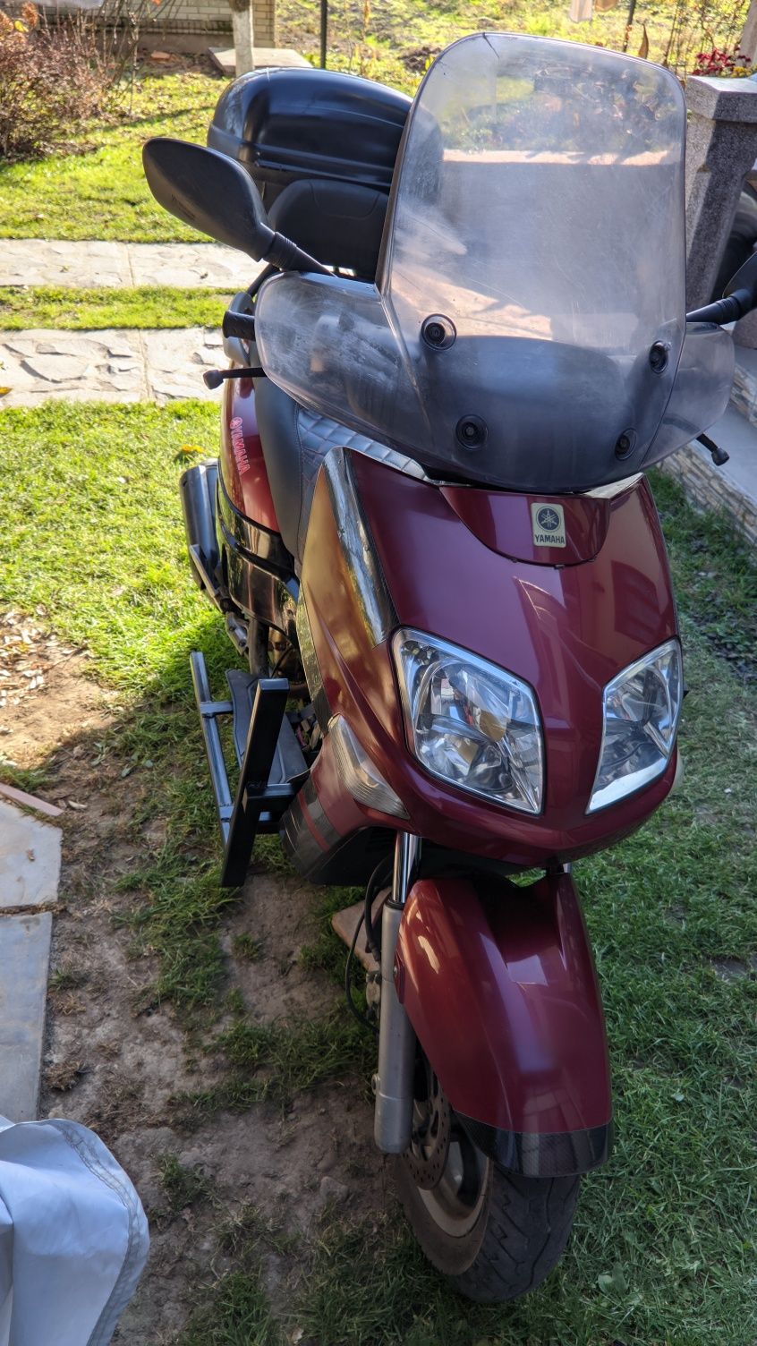 Yamaha 300 кубів