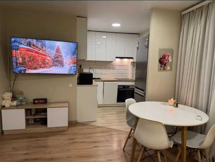 2х квартира 50 кв.м., р-н вул.Миру.