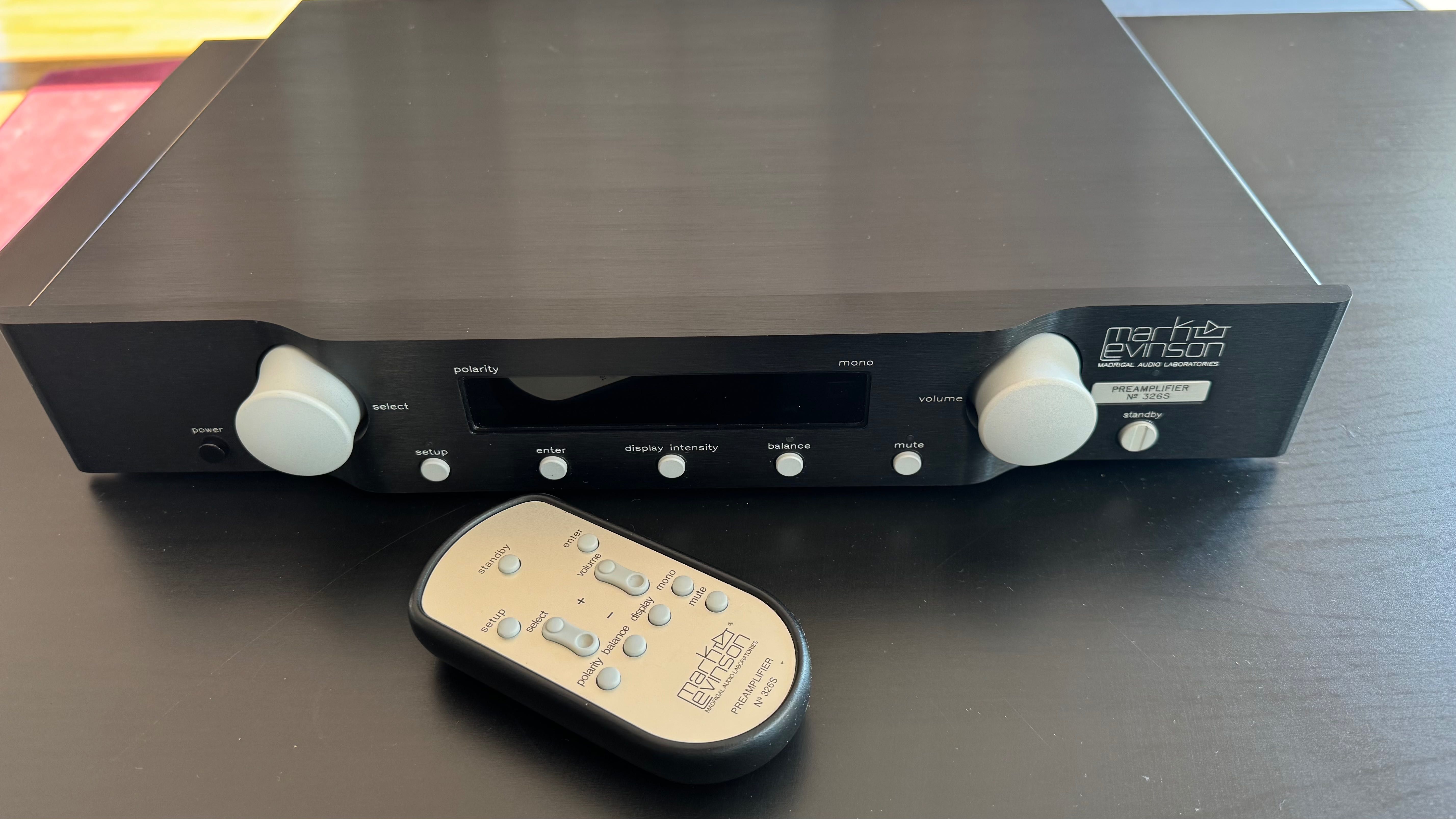 Mark Levinson 326S przedwzmacniacz