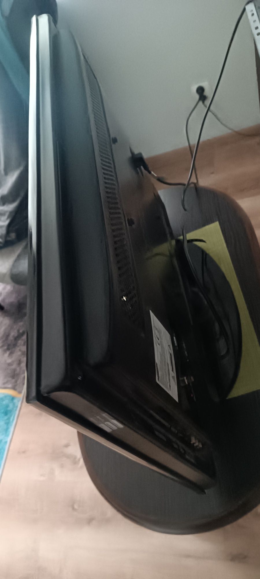 Telewizor LCD Samsung 32cale 2xHDMI