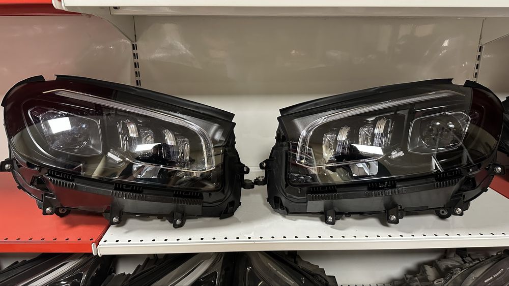 Продам Нові оригінальні передні фари на Мерседес GLS Х167 MULTIBEAM