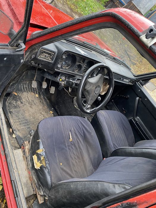 Продам Ваз 2105 на полном ходу